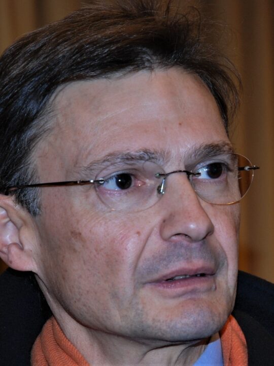 Piazze d’Autore – Gaetano Pecora presenta “Bertrand Russell. Tra liberalismo e socialismo”